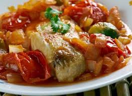 Poulet Basquaise Un Plat Mijote Tres Gourmand Marmite Du Monde Plats Mijotes Recettes De Cuisine Recette Poulet Basquaise