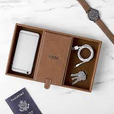 Houndsbay victory valet tray is super practical and versatile with the additional feature of a smartphone charging station so now you really don't have any excuse either for. Personalized Men S Dresser Valet Box Charging Station