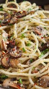 mushroom and garlic spaghetti dinner use vegan butter and cheese rezepte kochrezepte einfache gerichte