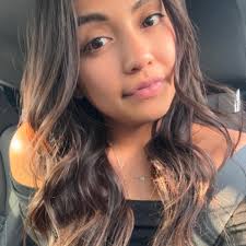 What are some tips for character meet n greets at Disneyland?