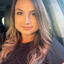 It's been 3 weeks since little miss priss Charlotte in Birmingham, Alabama  under went successful cataract removal surgery and she has thankfully had  an easy, uneventful recovery 🙌🏼 She has been on