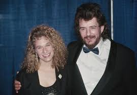 Say hello to your future curls! Pin On 1990 Rock And Roll Hall Of Fame Inductees