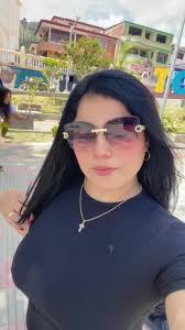 Britney Roa's Instagram, Twitter & Facebook