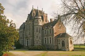 44 Loire Atlantique Xixth C Chateau With Chapel Chateau Loire Castle