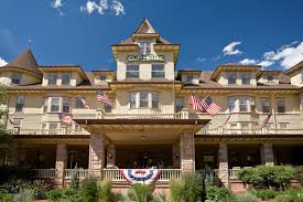 Native ingredients honor maine's indelible heritage. Manitou Springs Restaurants Dining Cliff House At Pikes Peak