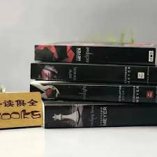 The Twilight Saga Volume 1-4 English Novels Complete Set/Books By Stephenie  Morgan Meyer/Twilight/New Moon/Eclipse/Breaking Dawn