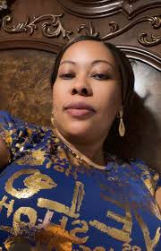 Let's welcome our lovely new members! To make the most of your time here,  please share a little bit about you in the comments. Our members have made  a pledge to be