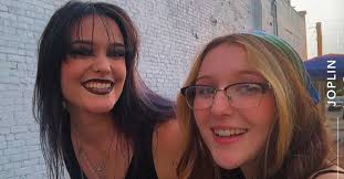 Dani Lewis 的Instagram photo • Sep 16, 2022 at 4:53 PM