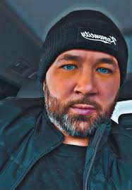 I'm 40 years old with no kids love a African American woman... I'm in the  Kansas City Missouri area if anybody's interested