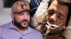 Ex-NFL Player Peyton Hillis Recounts Saving His Son and Niece From Drowning