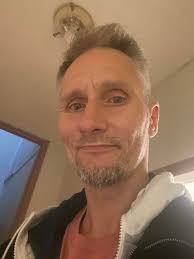 Hello I wanted to get some advice, So I have been taping jointing for 5  years now, and lately I have been thinking about learning plastering, as I  use trowel and hawk