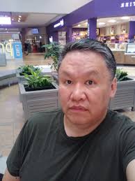 Friends!!! Audio book recommendation please 🥰