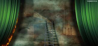 Planit Job Profiles Scenic Artist Fine Art Or Graphic Design
