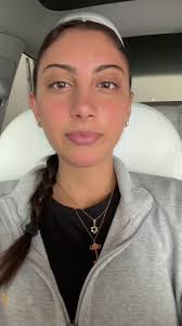 what time do u guys go to sleep???😫 @DaniellePheloung we need answers !!!  #5am #5ammorningroutine #5amclub #daniellepheloung