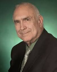 Theresa Lauer's Instagram, Twitter & Facebook