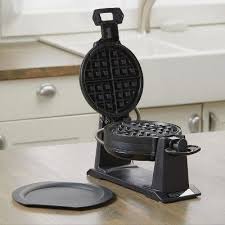 Black And Decker Classic Iron Canada Black Decker Rotating Waffle Maker Black Wmd200b Black Decker Waffles Maker Kitchen Gadgets Gifts