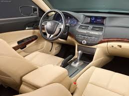 Katalog 2012 Honda Crosstour Honda Crosstour Honda Accord Honda