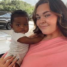 I know @canva hates to see me comin'😩