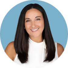 Amanda Uphoff's Instagram, Twitter & Facebook