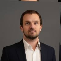 2300+ "-coтч Reeves" profiles