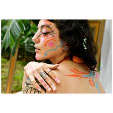 DANIELA SIMÕES• @ARTE.NO.CORPO