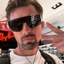 This Thursday we're back at @vinocarta in Little Italy! This time we have  the pleasure of hosting @clovis_understory all the way from Berlin where he  is a resident at the legendary @club_der_visionaere