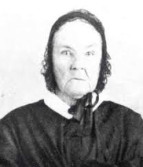 Elsa Johnson's Instagram, Twitter & Facebook