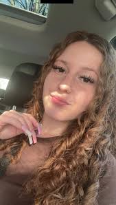 Krystal White (@crystalwithak_)