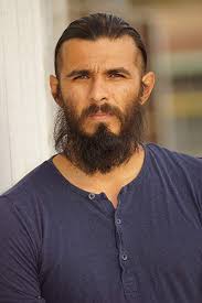 Luis Richard's Instagram, Twitter & Facebook