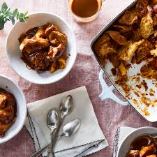 In another bowl, mix and crumble together brown sugar, 1/4 cup softened butter and pecans. Easy Bread Pudding Recipe How To Make Bread Pudding In 5 Ingredients