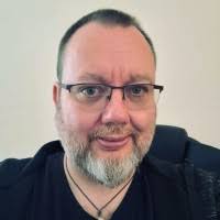 70+ profilů „Stanko“