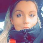 Carla Lapierre's Instagram, Twitter & Facebook