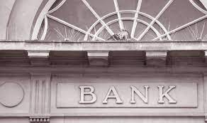 Hier wird zum beispiel durch rechnungswesen, ein aufsichtsrechtliches reporting erstellt sowie eine risikobewertung zur einhaltung der deutschen gesetzlichen rahmenbedingungen vorgenommen. Unternehmensberatung Fur Banken Bewahrte Bankinstitute Vs Neue Finanzplayer