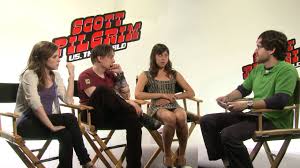 The rest of the cast was rounded out by ellen wong, aubrey plaza, mary elizabeth winstead, mark webber, mae whitman, jason schwartzman, and satya bhabha. Cast From Scott Pilgrim On Comic Con Stabbing Youtube