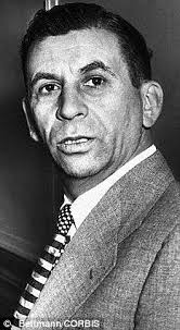 Frank Sinatra dangerous flirtation with the Mafia