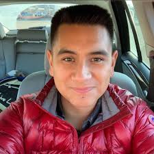 Joe Zander's Instagram, Twitter & Facebook