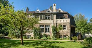 It is situated in weimar, 13 miles from the state capital, erfurt. Haus Hohe Pappeln In Weimar Das Wohnhaus Von Henry Van De Velde