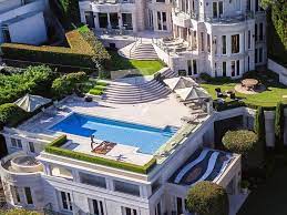 Vaucluse is an eastern suburb of sydney, in the state of new south wales, australia. Sydney S Most Glamorous Trophy Home Ganeden In Vaucluse Has A 60m Price Guide Realestate Com Au
