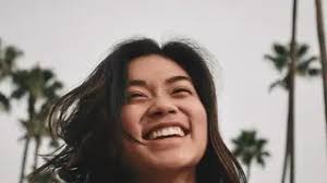 senyum termanis Terbaru