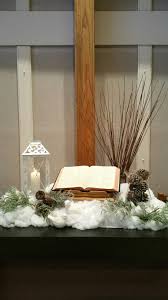 Create paper bouquets from metallic craft paper and weave throughout the church in the pews at the altar and on the entranceway. Pin On Altarscapes More