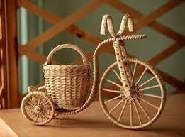 Pletenie Iz Gazet Paper Basket Weaving Recycled Paper Crafts Newspaper Crafts