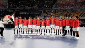 غادرت القاهرة بعثة منتخب الدنمارك لكرة اليد الحاصل على بطولة كأس العالم لكرة اليد للرجال، اليوم الاثنين، على متن رحلة. Ù…ÙˆØ¹Ø¯ Ù…Ø¨Ø§Ø±Ø§Ø© Ù…Ù†ØªØ®Ø¨ Ù…ØµØ± ÙˆØ§Ù„Ø¯Ù†Ù…Ø§Ø±Ùƒ ÙÙŠ Ø±Ø¨Ø¹ Ù†Ù‡Ø§Ø¦ÙŠ Ù…ÙˆÙ†Ø¯ÙŠØ§Ù„ Ø§Ù„ÙŠØ¯