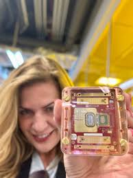 Happy World Quantum Day!