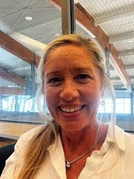 Audrey Crowe's Instagram, Twitter & Facebook