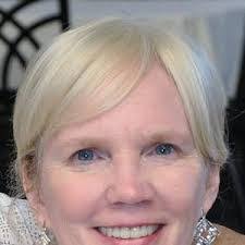 Lucia Paul's Instagram, Twitter & Facebook