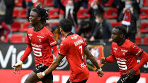 How to get from rennes to nice by plane, train, bus or car. Ligue 1 Rennes Thanks Camavinga Nice Takes The Lead France 24 Teller Report