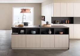 Photo De Cuisine Bois Clair Ambiance Boreale Ilot Centrale Cuisine Mobalpa Mobilier De Salon Decoration Maison
