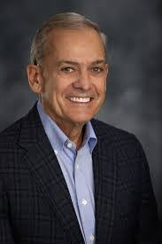 Tonia Hatch's Instagram, Twitter & Facebook