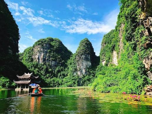 Top 5 trải nghiệm du lịch Ninh Bình Lễ 2/9: Hành trình khám phá Cố đô tuyệt  đẹp giữa mùa thu