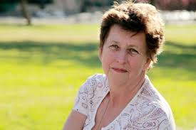 We did not find results for: Portrait Von 65 Jahrige Schone Frau Im Freien Lizenzfreie Fotos Bilder Und Stock Fotografie Image 18808377